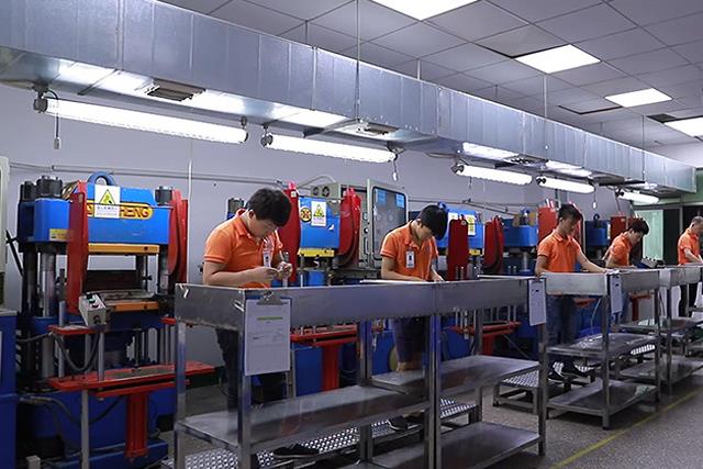 《海原縣人民政府》：家門口學技術，穩就業促增收