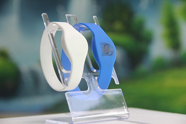 id硅膠腕帶保護套易變形，你找到它不回彈的原因了嗎？