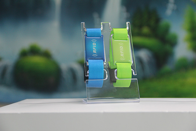 誰設的RAIN 織嘜腕帶RFID標準？