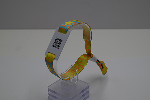 醫院就診卡適合用哪種類型的卡呢？