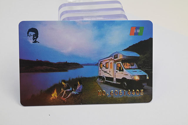 水晶滴膠卡的4大優點？