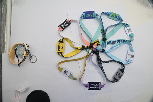 可視滴膠卡的獨特功能 促進各行各業的發展