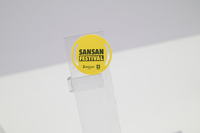 芯片卡的應用可劃分為四個過程：制作、發行、使用、回收